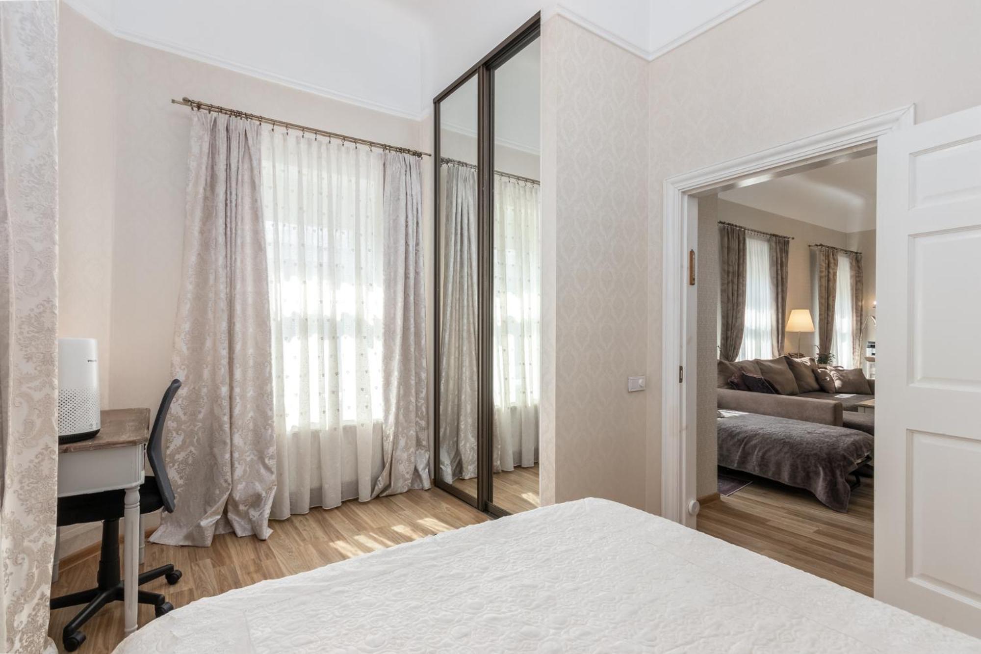 Elegant Apartment In Historical Centre & Free Locked Parking Ρίγα Εξωτερικό φωτογραφία